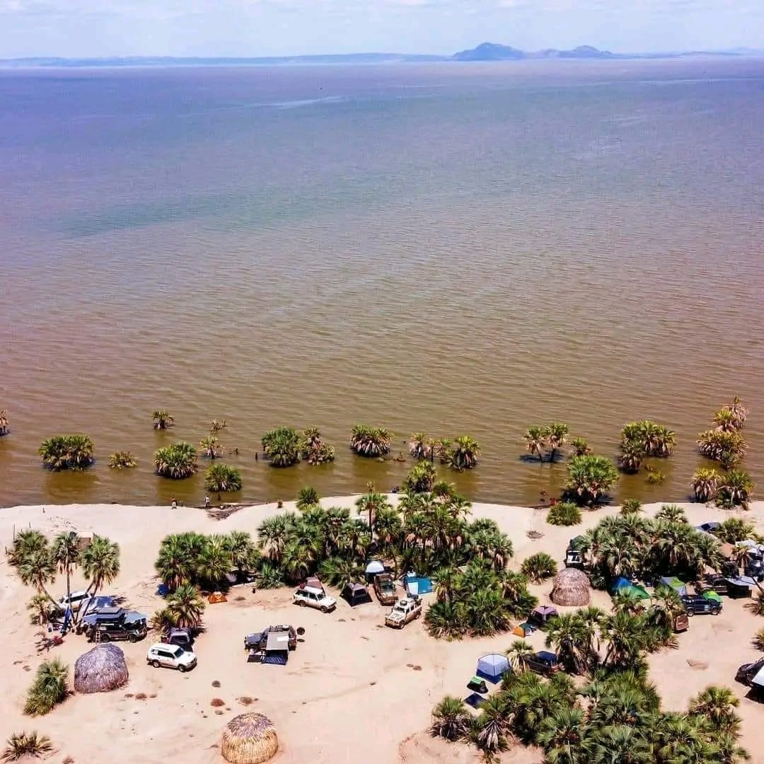 Lake Turkana camping at the shore